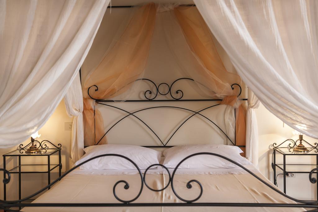 Il Conte Matto Hotel Trequanda Bagian luar foto